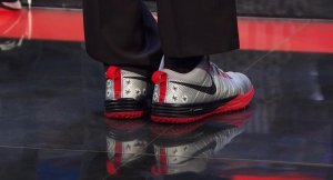Cris Carter wearing sneakers on TV. C'Mon Man!
